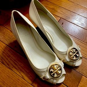 Tory Burch heels platform